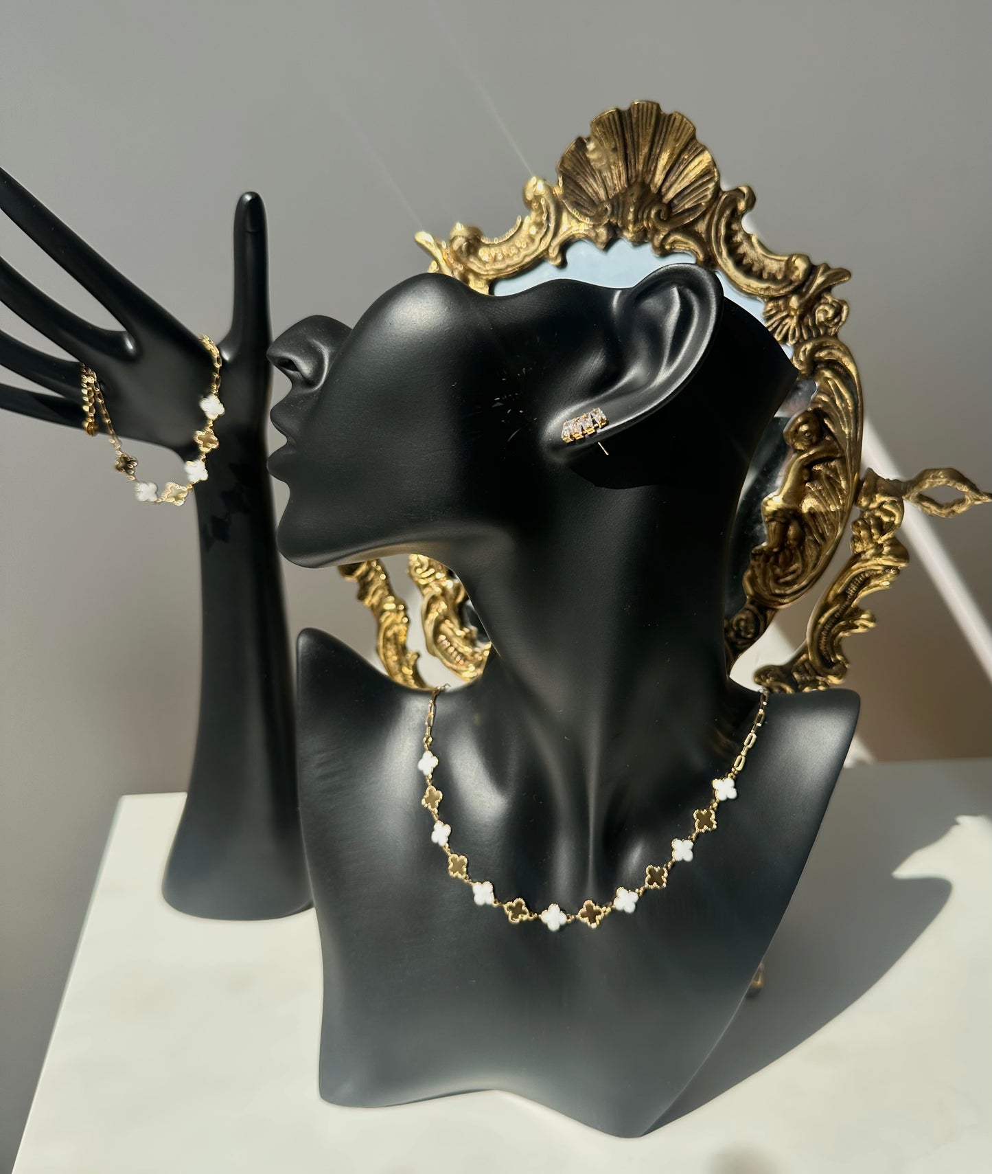 Collier trèfle bicolore