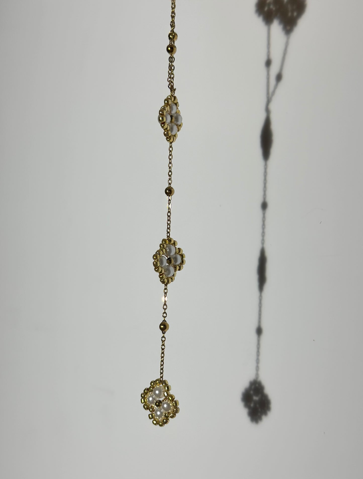 Collier trèfle blanc