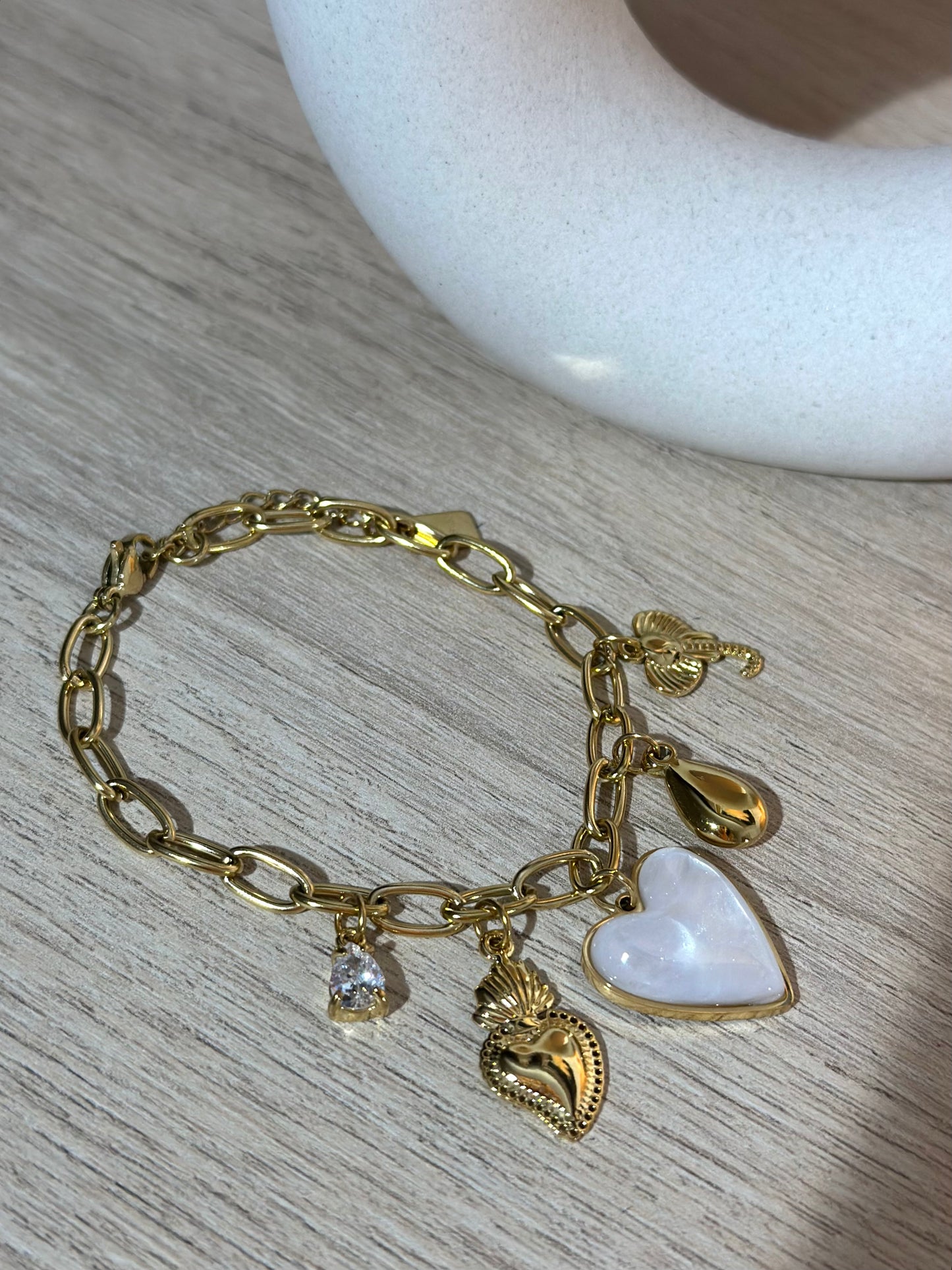 Bracelet goutte d’or