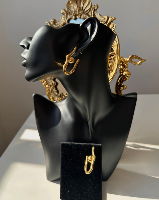 Boucle d’oreille vague