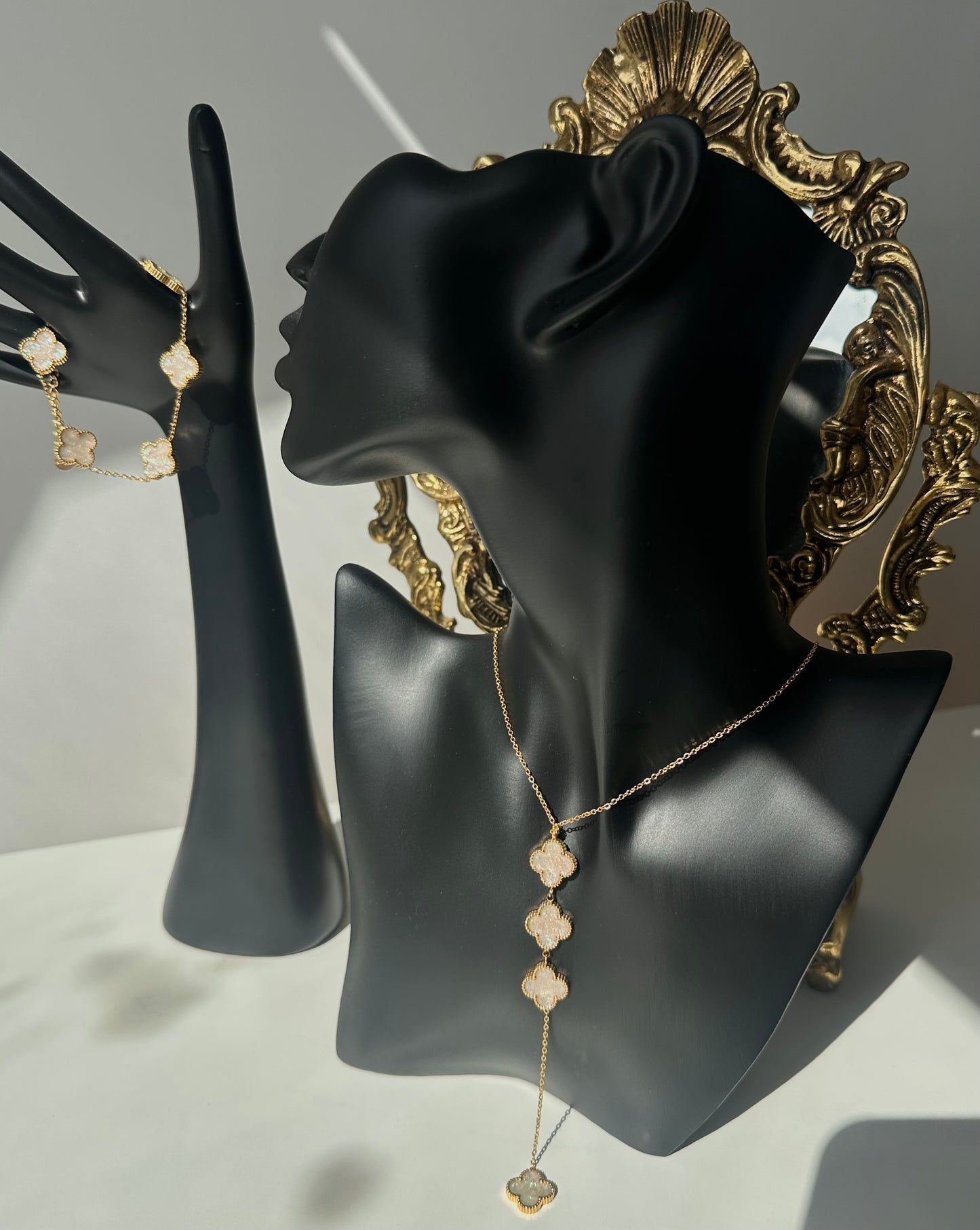 Collier trèfle